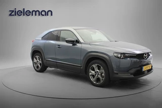 Mazda MX-30 e-SkyActiv 145 First Edition 36 kWh - Carplay, Camera, Navi, Cruise, Stoelverw. SOH 93%