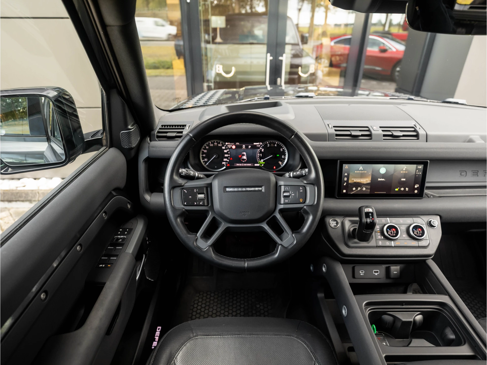 Hoofdafbeelding Land Rover Defender