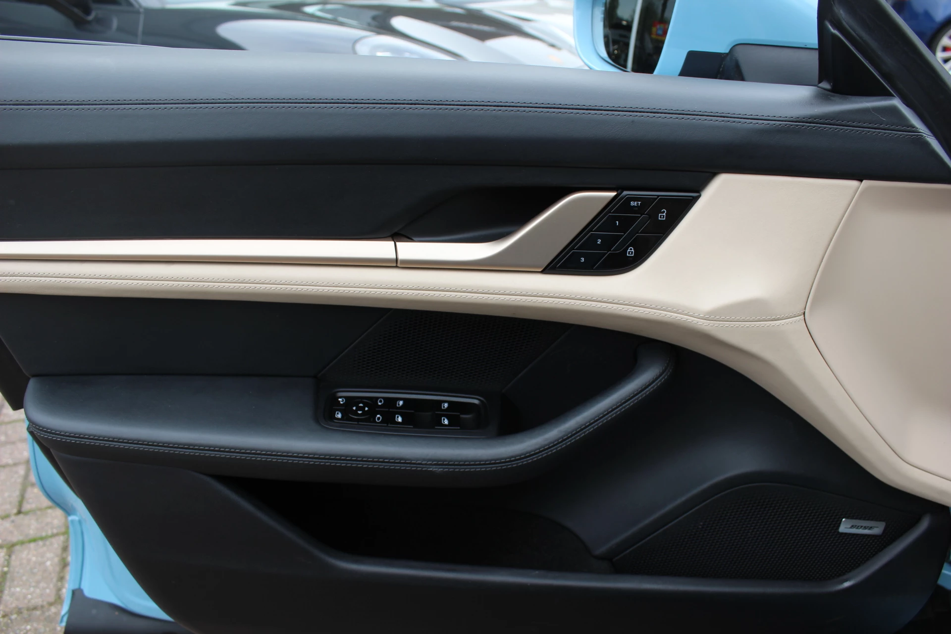 Hoofdafbeelding Porsche Taycan