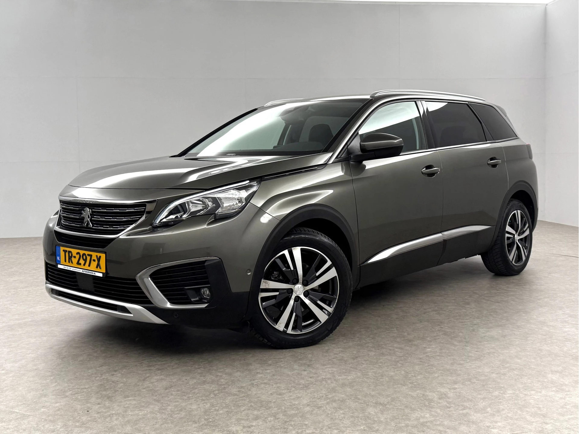 Hoofdafbeelding Peugeot 5008