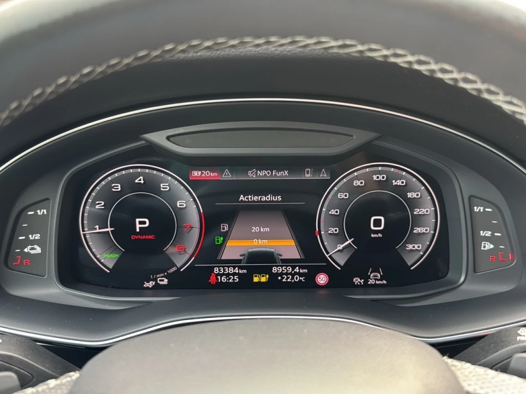 Hoofdafbeelding Audi Q8