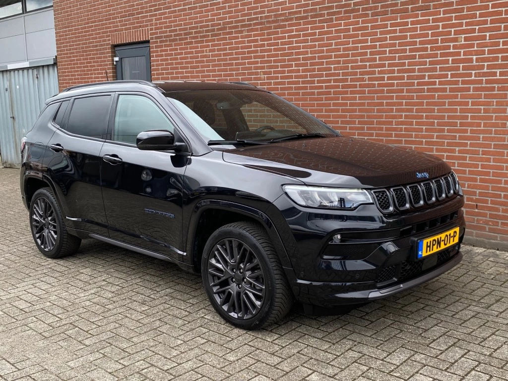 Hoofdafbeelding Jeep Compass