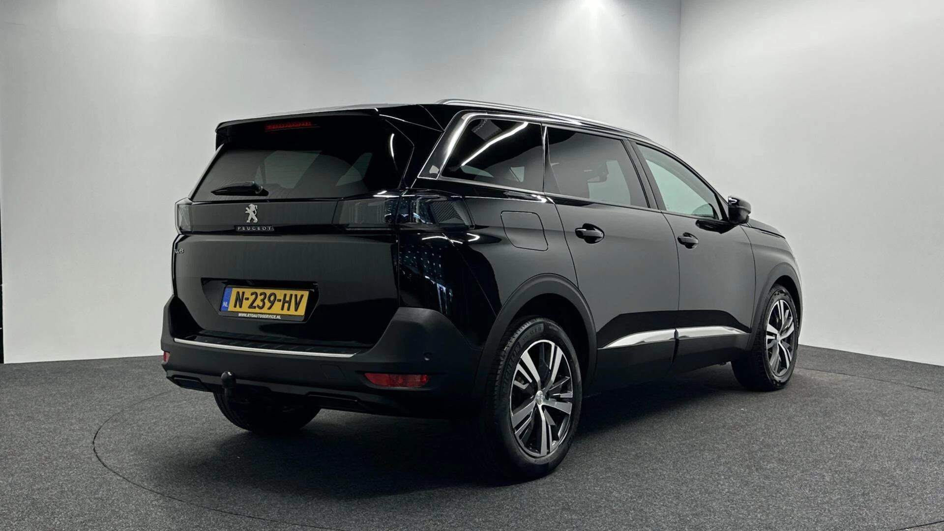 Hoofdafbeelding Peugeot 5008