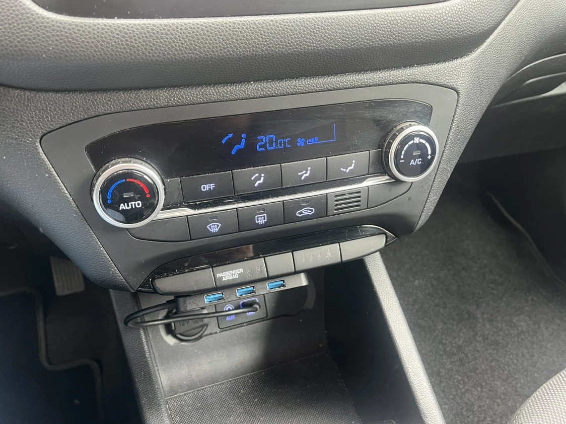 Hoofdafbeelding Hyundai i20