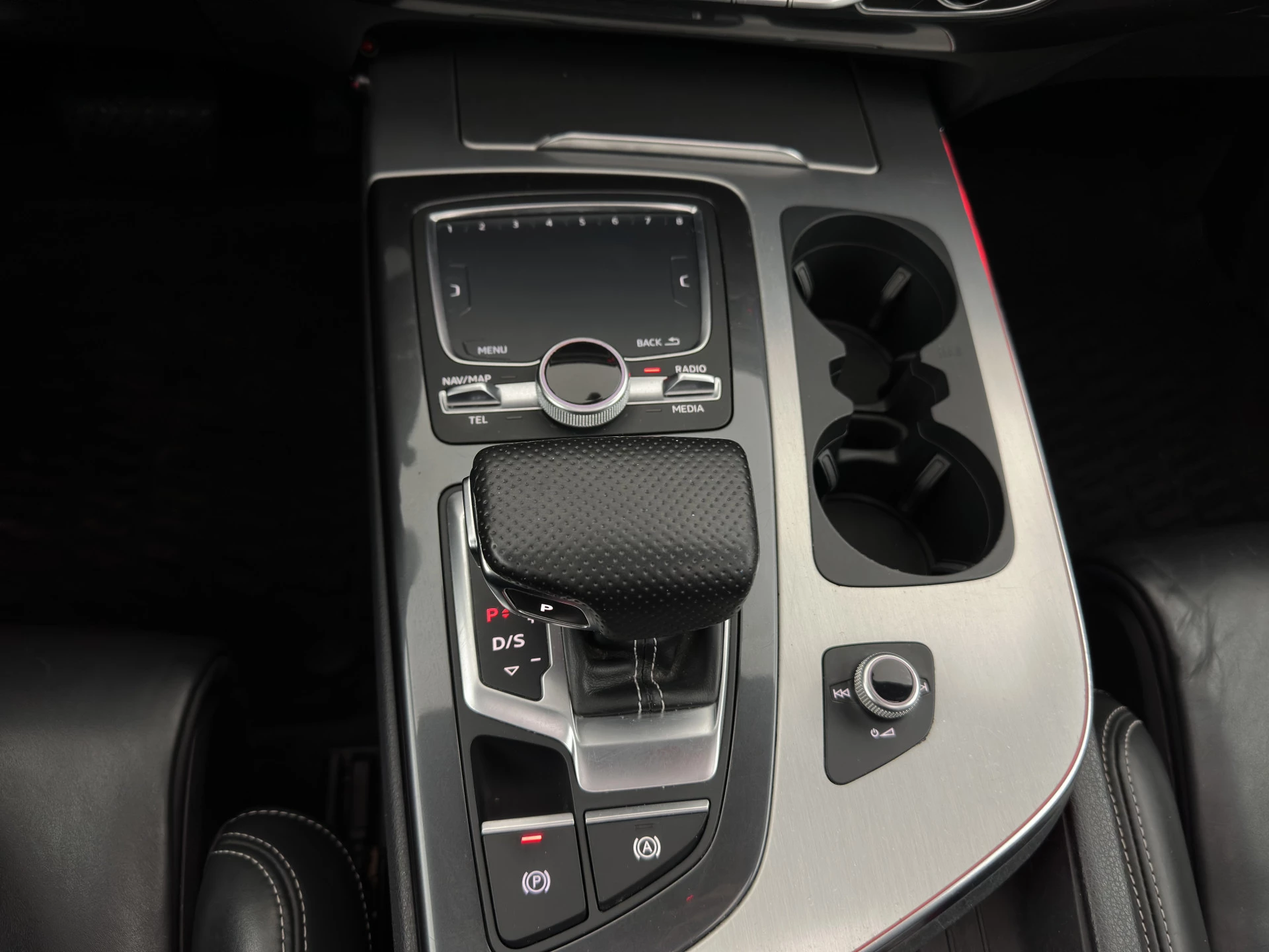 Hoofdafbeelding Audi Q7