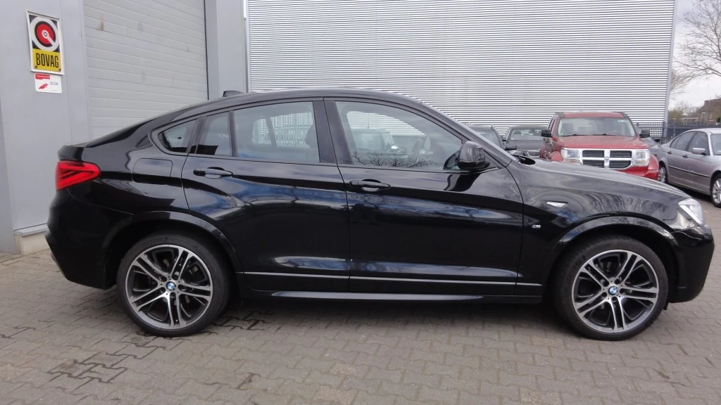 Hoofdafbeelding BMW X4