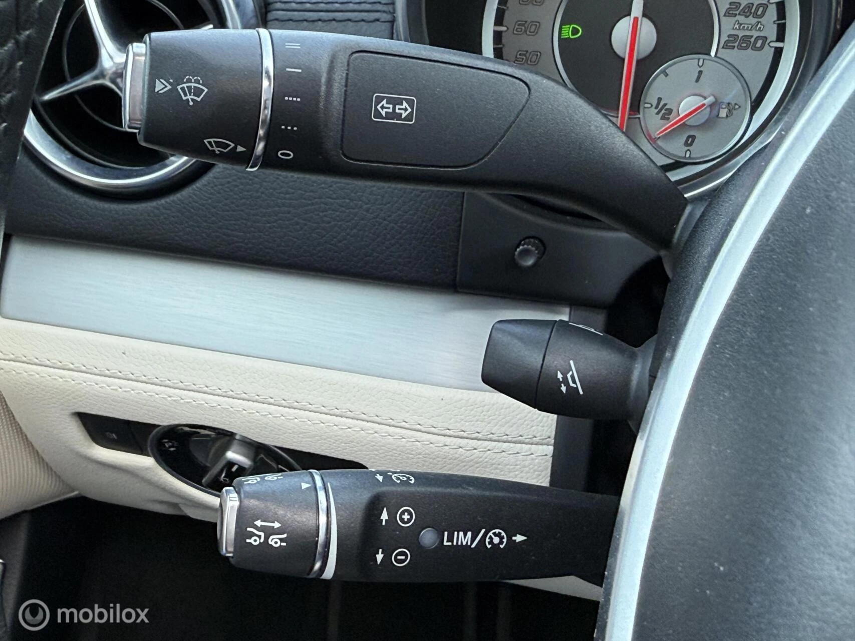 Hoofdafbeelding Mercedes-Benz SL