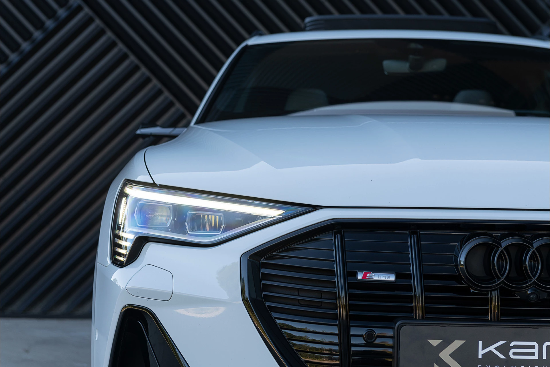 Hoofdafbeelding Audi e-tron