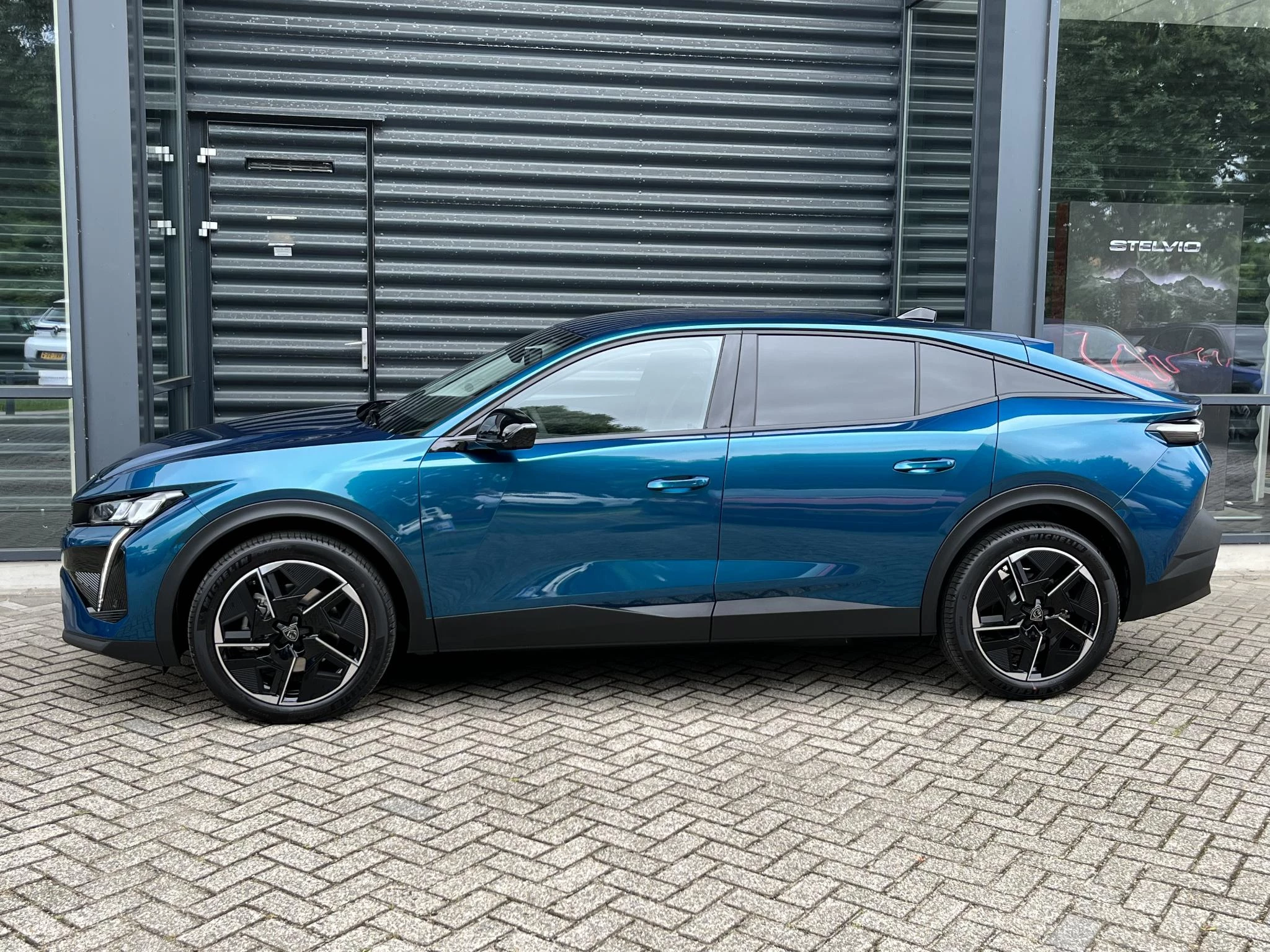 Hoofdafbeelding Peugeot 408