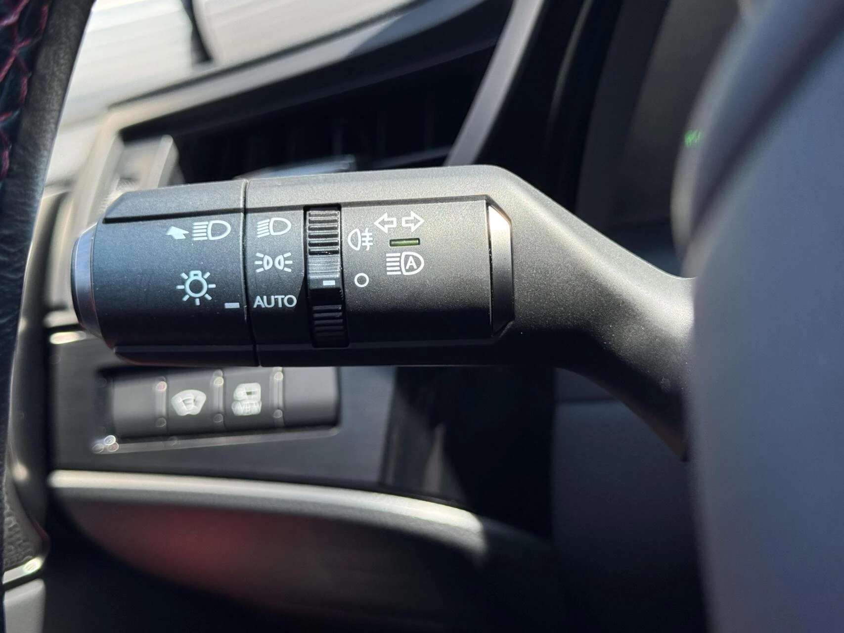 Hoofdafbeelding Lexus ES