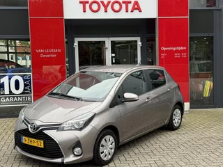 Toyota Yaris 1.0 VVT-i Aspiration NL-AUTO ALL SEASON BANDEN NAVI CLIMA BLUETOOTH CAMERA