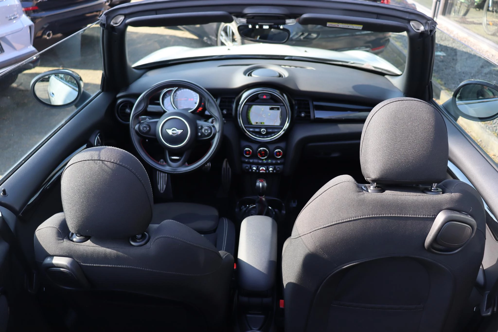 Hoofdafbeelding MINI Cooper Cabrio