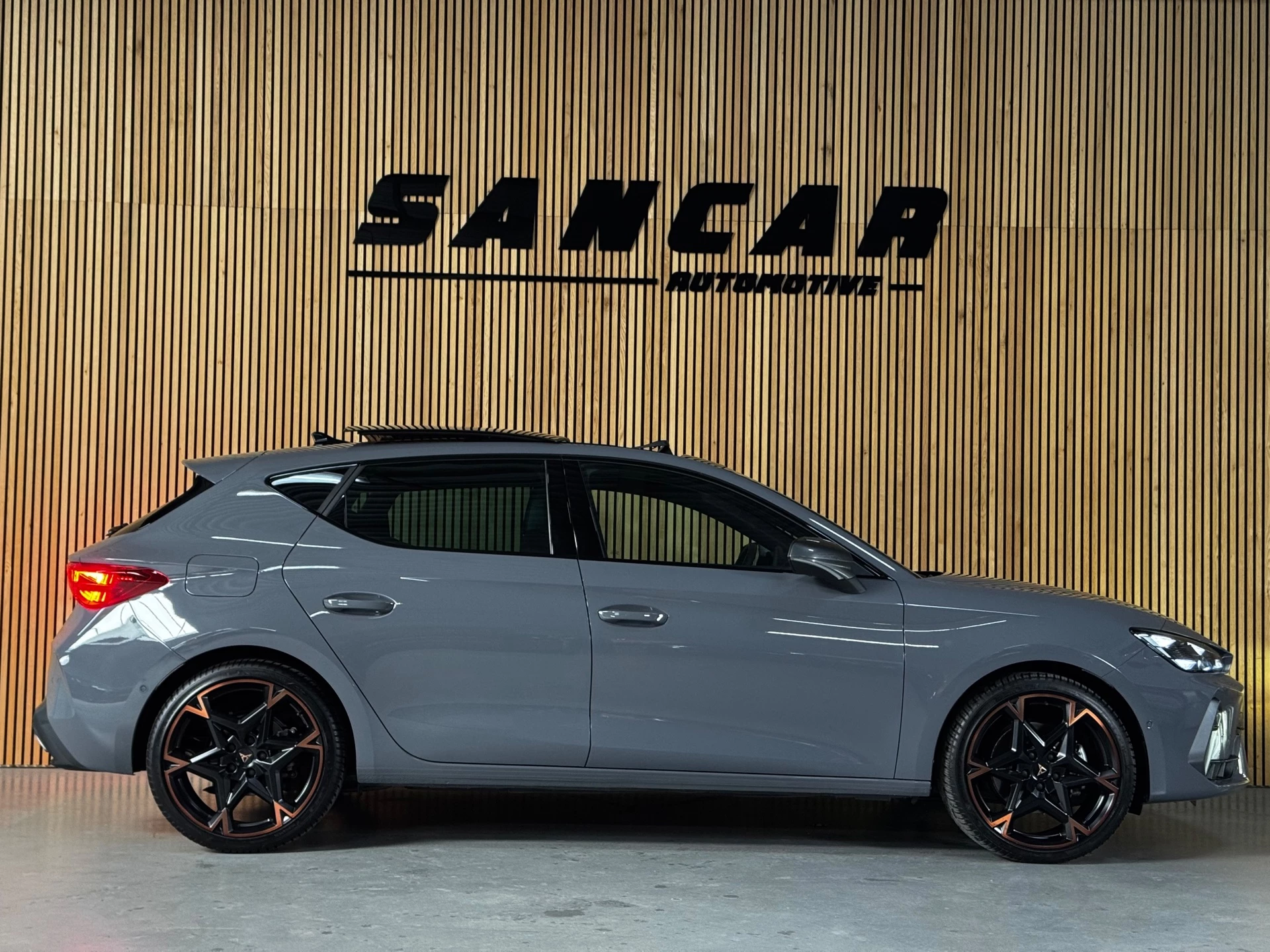 Hoofdafbeelding CUPRA Leon