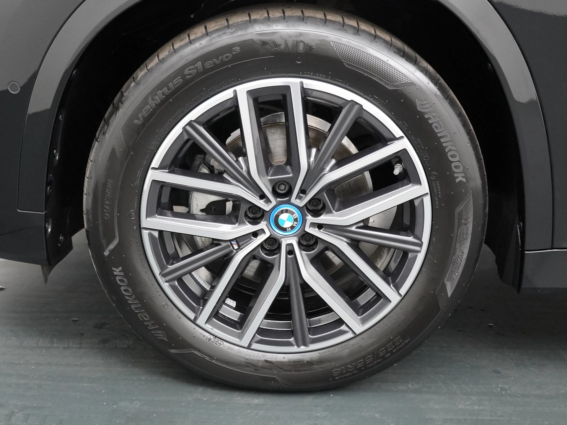 Hoofdafbeelding BMW iX1