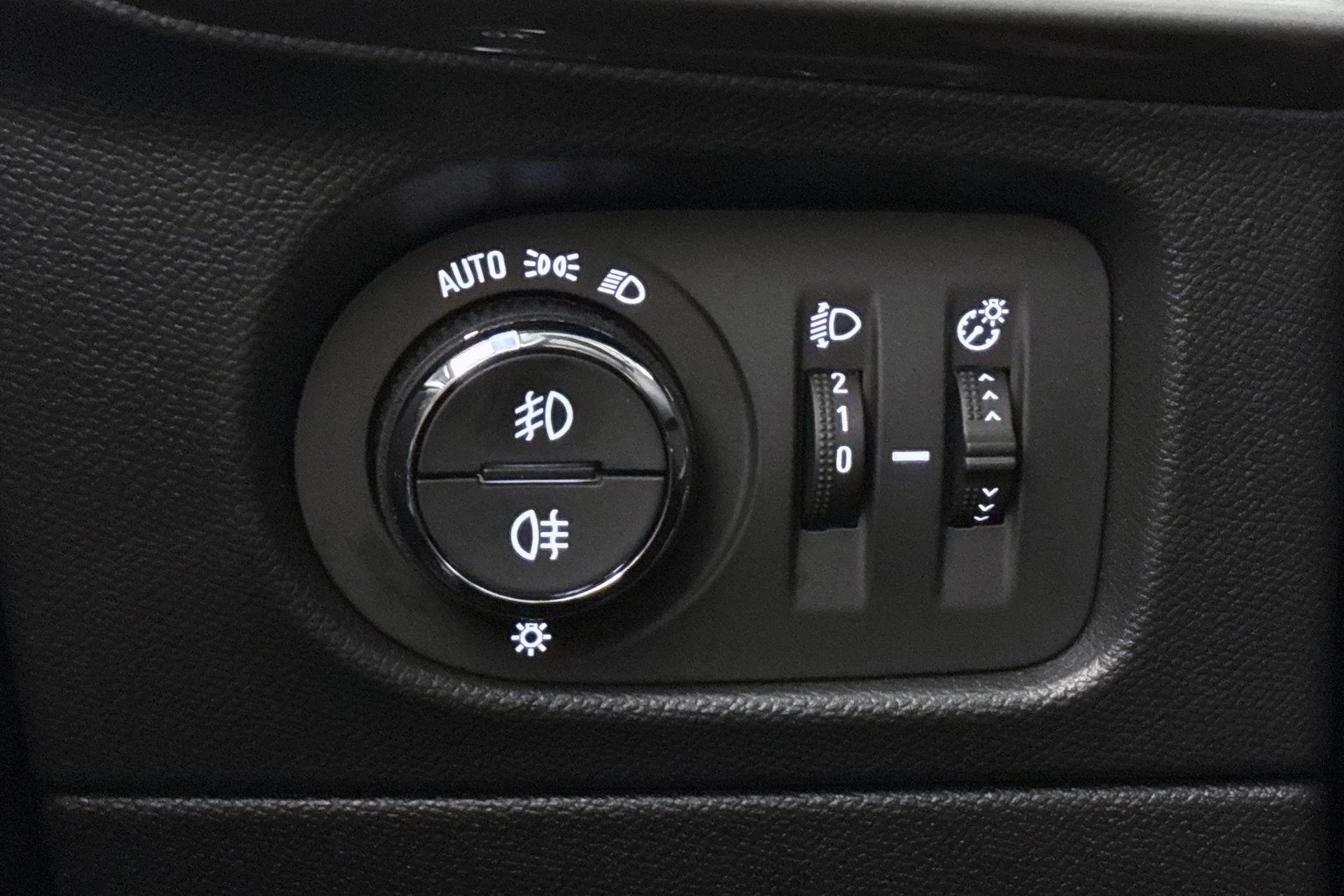 Hoofdafbeelding Opel Mokka-e