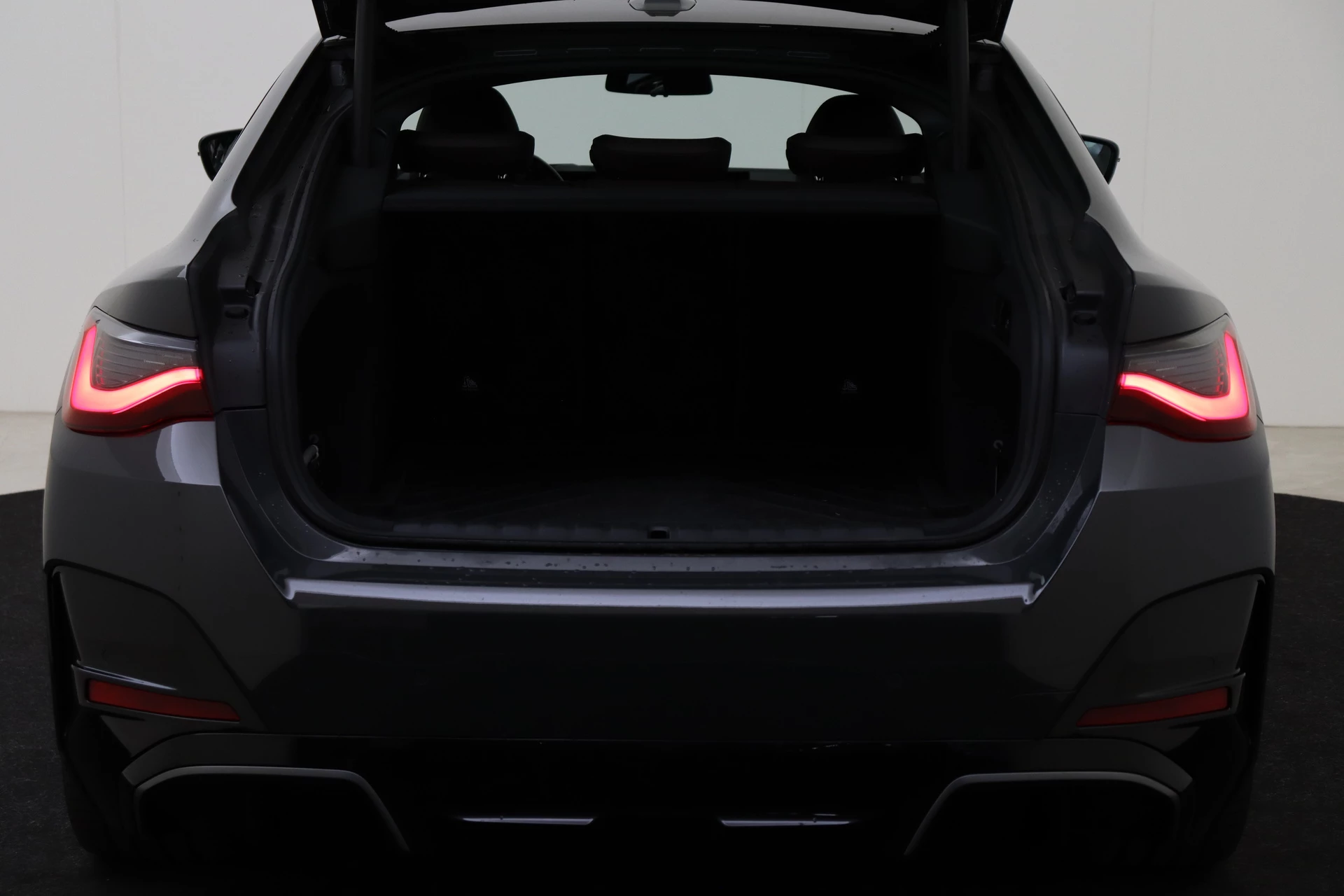 Hoofdafbeelding BMW i4