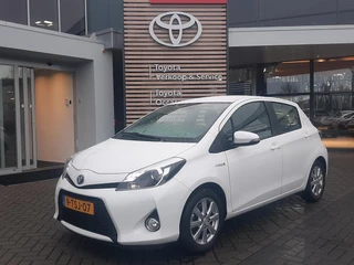 Toyota Yaris 1.5 HYBRID ASPIRATION TREKHAAK NAVI LM-VELGEN HANDSFREE-BELLEN CAMERA