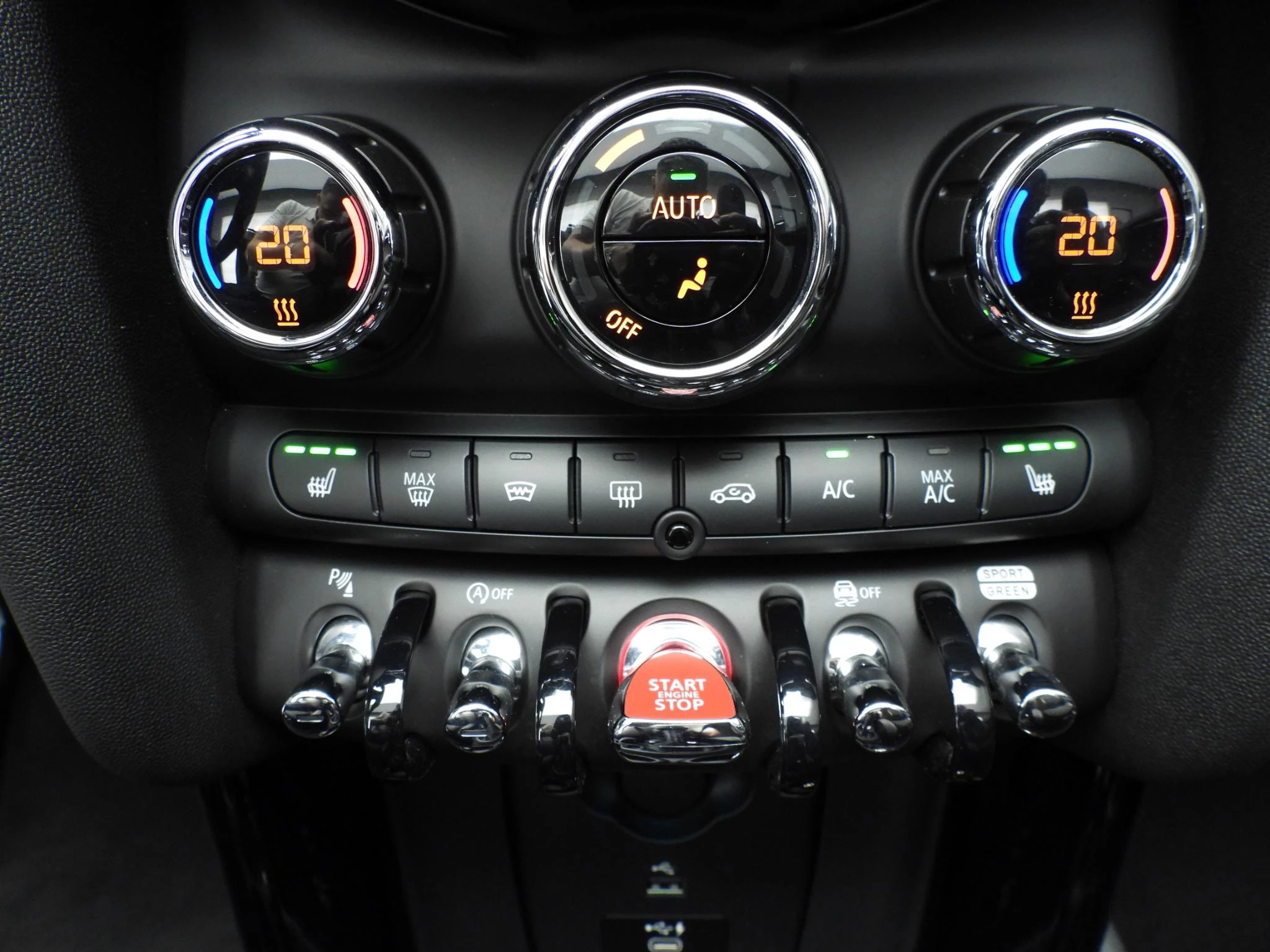 Hoofdafbeelding MINI Cooper Cabrio