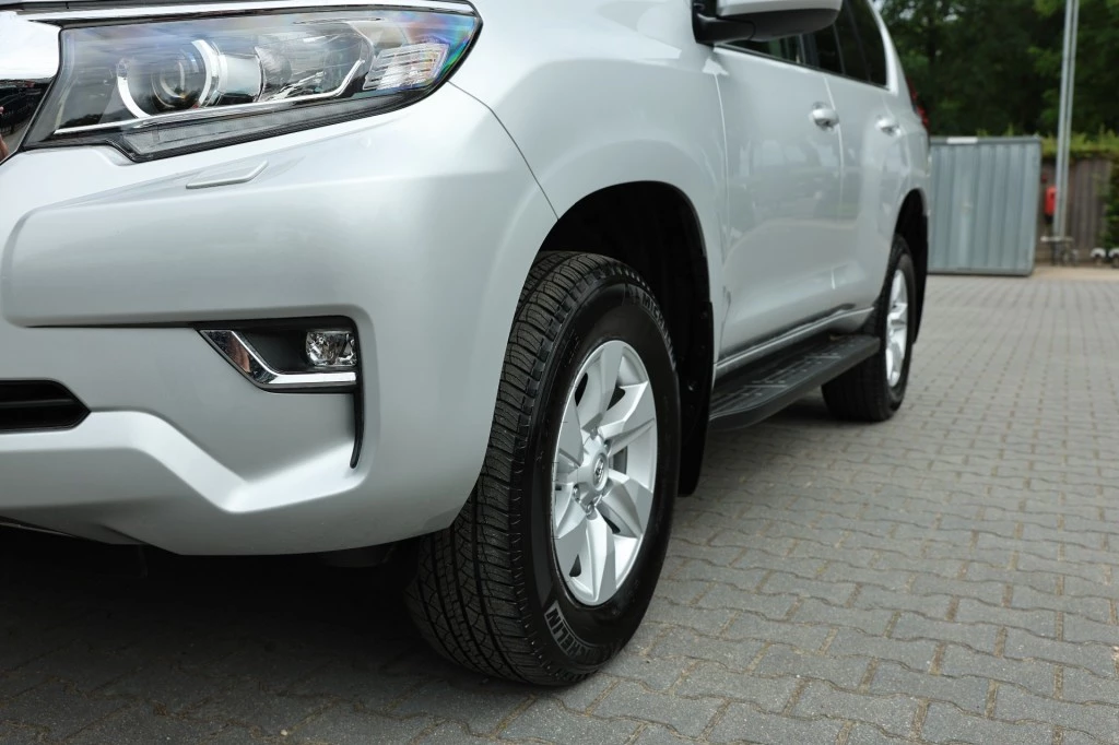 Hoofdafbeelding Toyota Land Cruiser