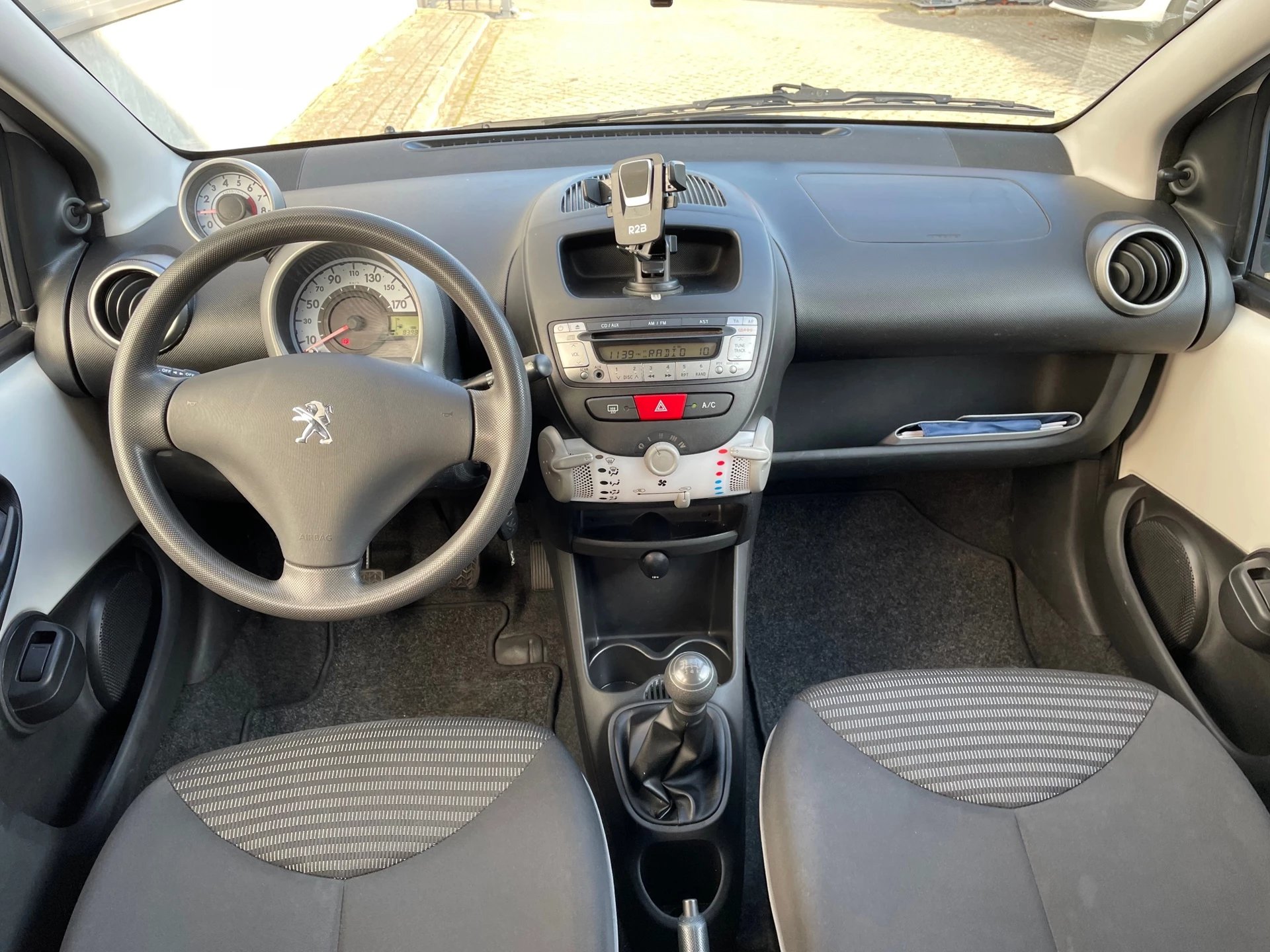 Hoofdafbeelding Peugeot 107