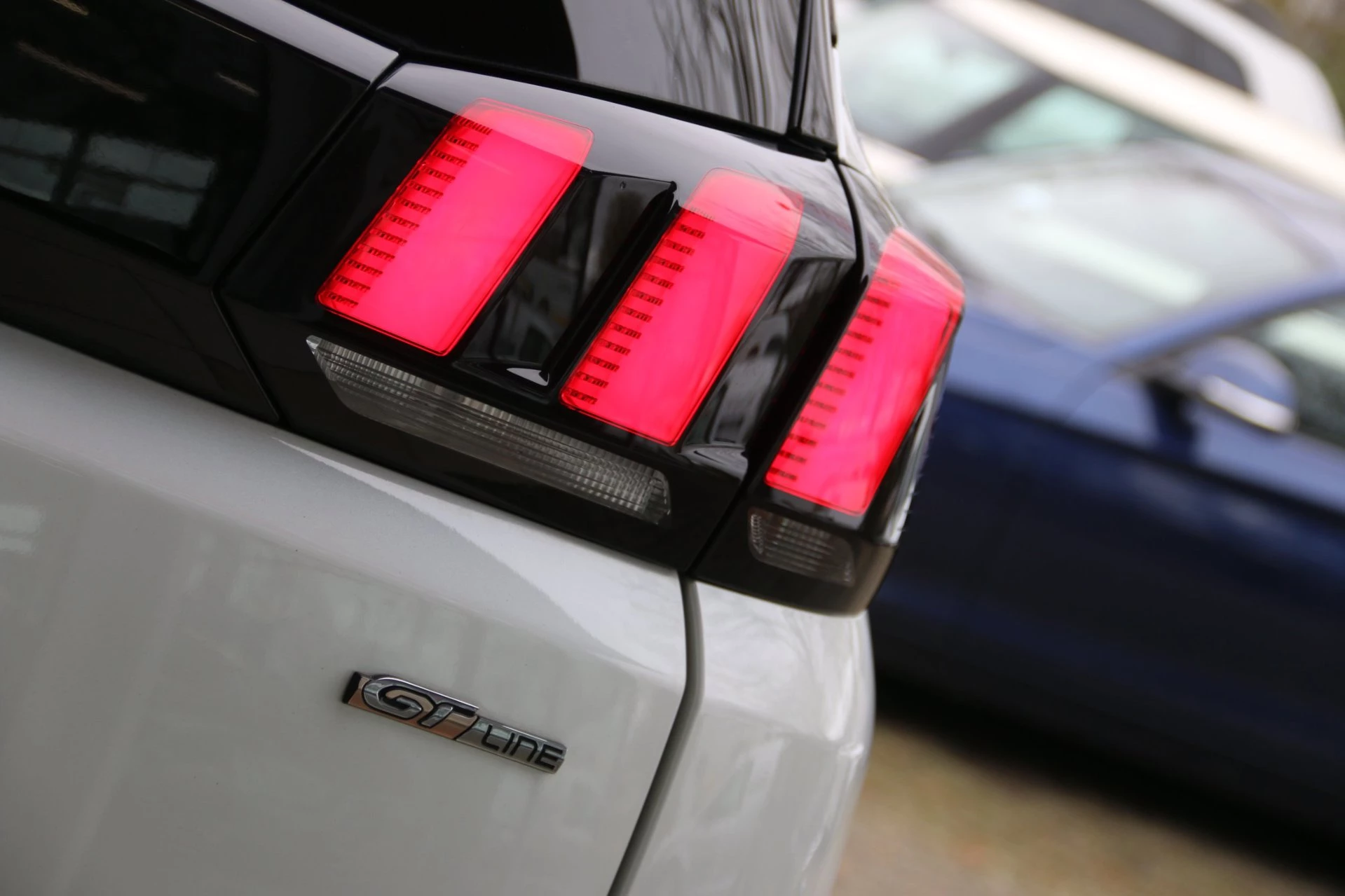 Hoofdafbeelding Peugeot 5008