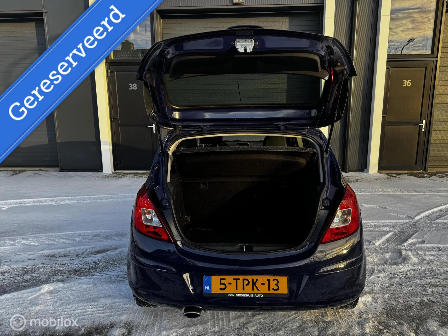 Hoofdafbeelding Opel Corsa