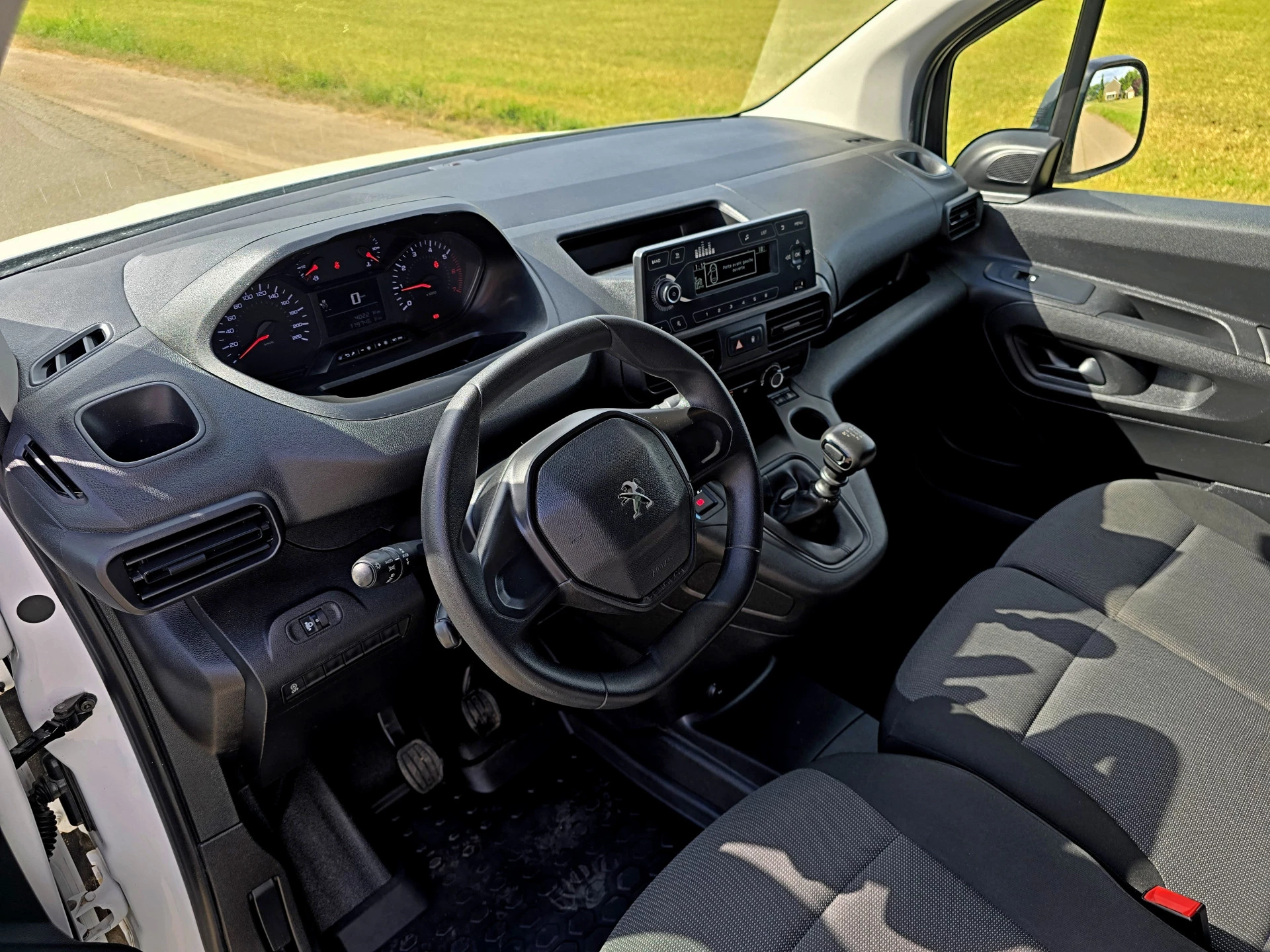 Hoofdafbeelding Peugeot Partner