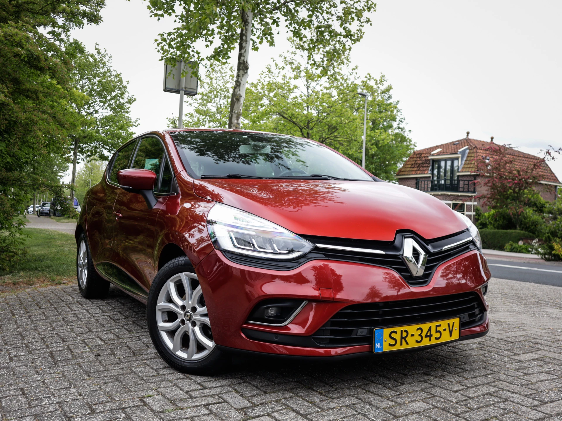 Hoofdafbeelding Renault Clio