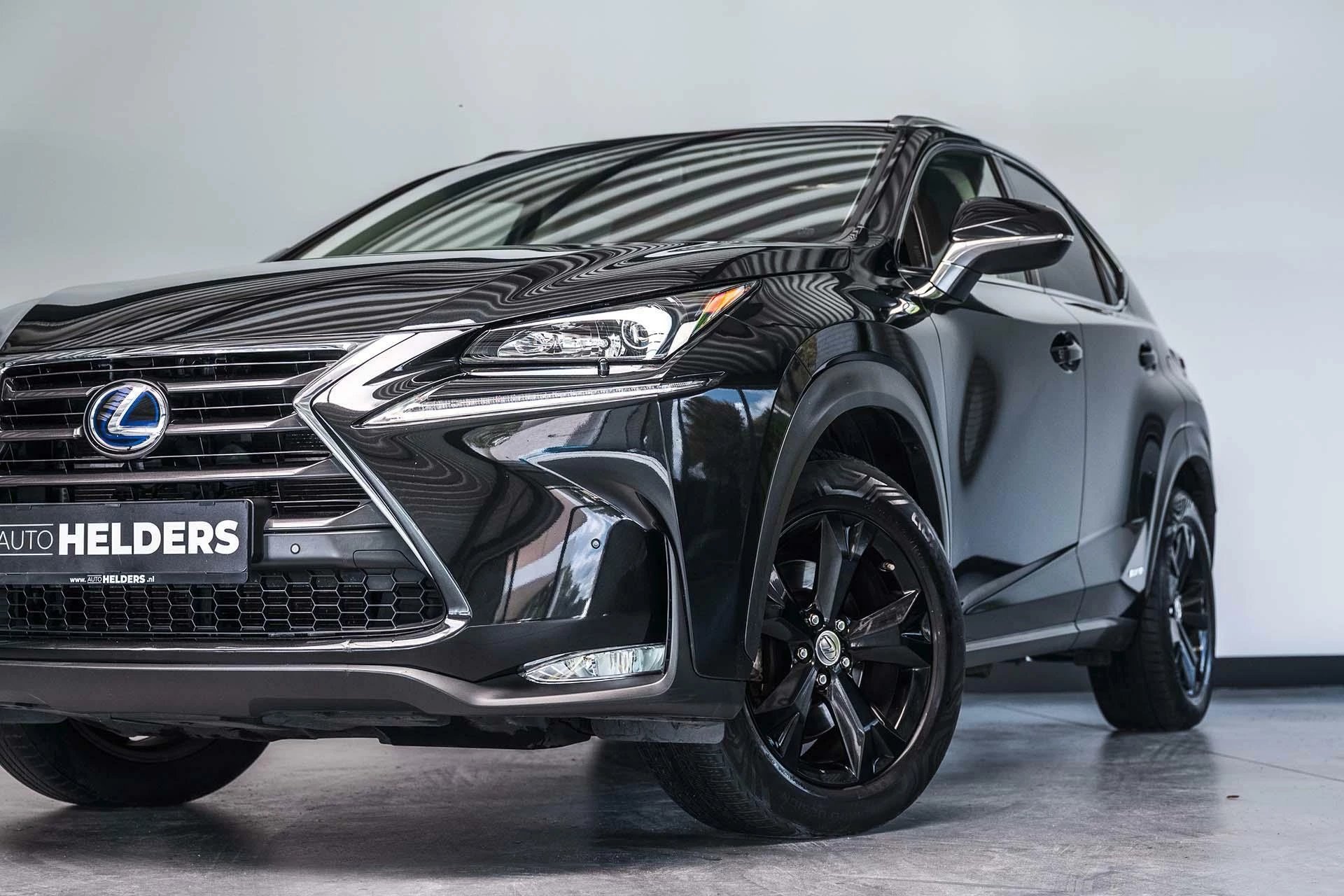 Hoofdafbeelding Lexus NX