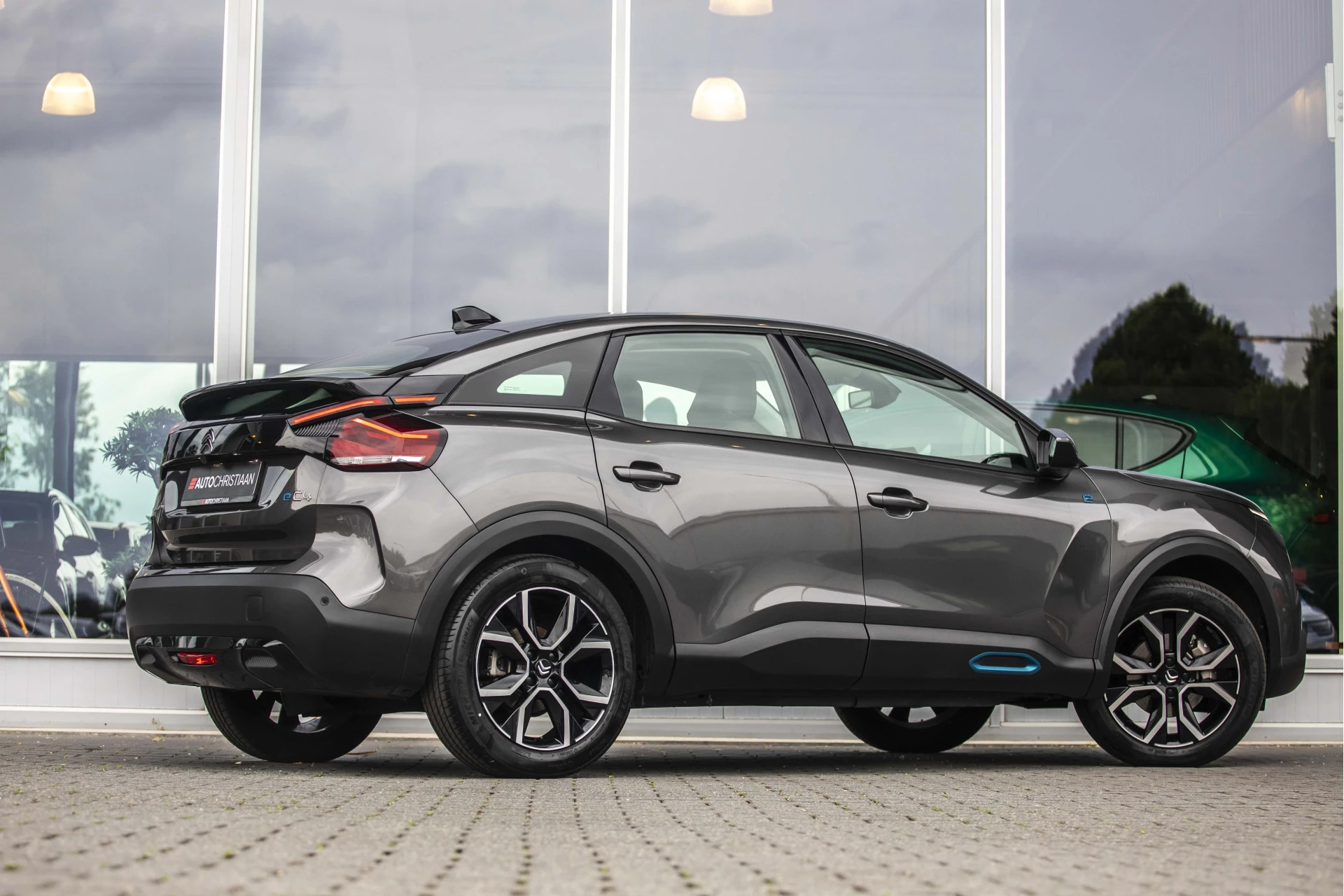 Hoofdafbeelding Citroën ë-C4