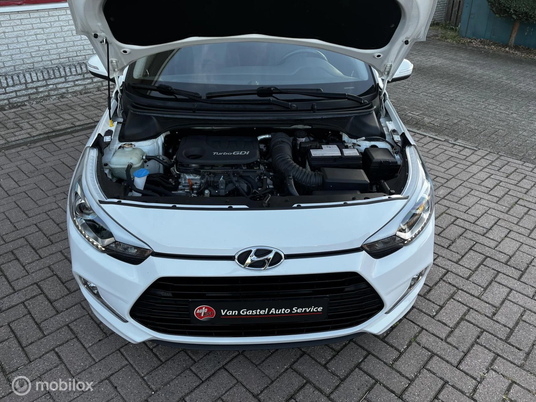 Hoofdafbeelding Hyundai i20