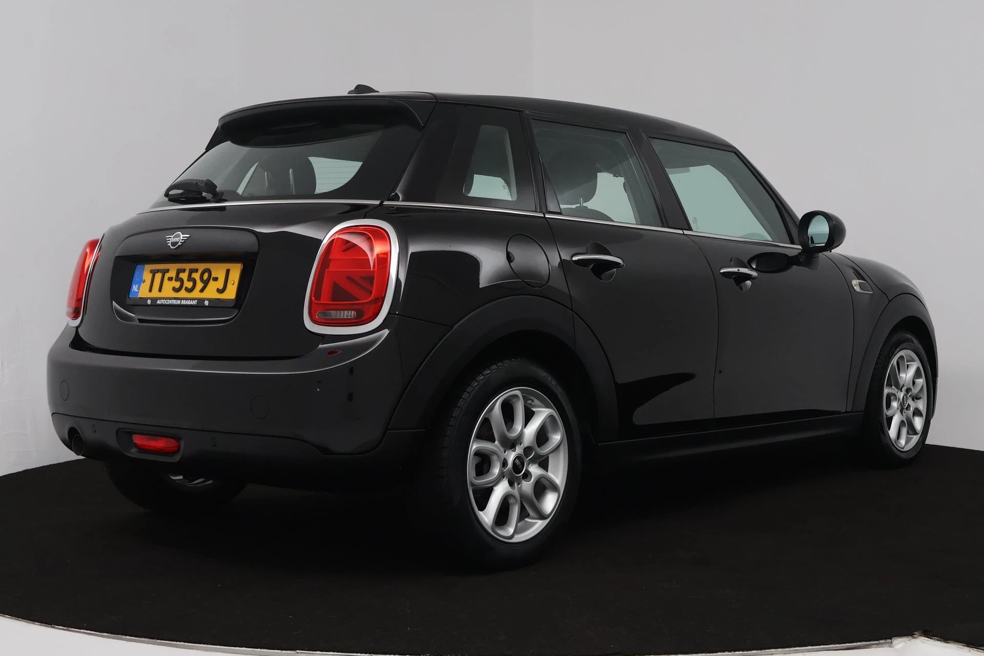Hoofdafbeelding MINI One
