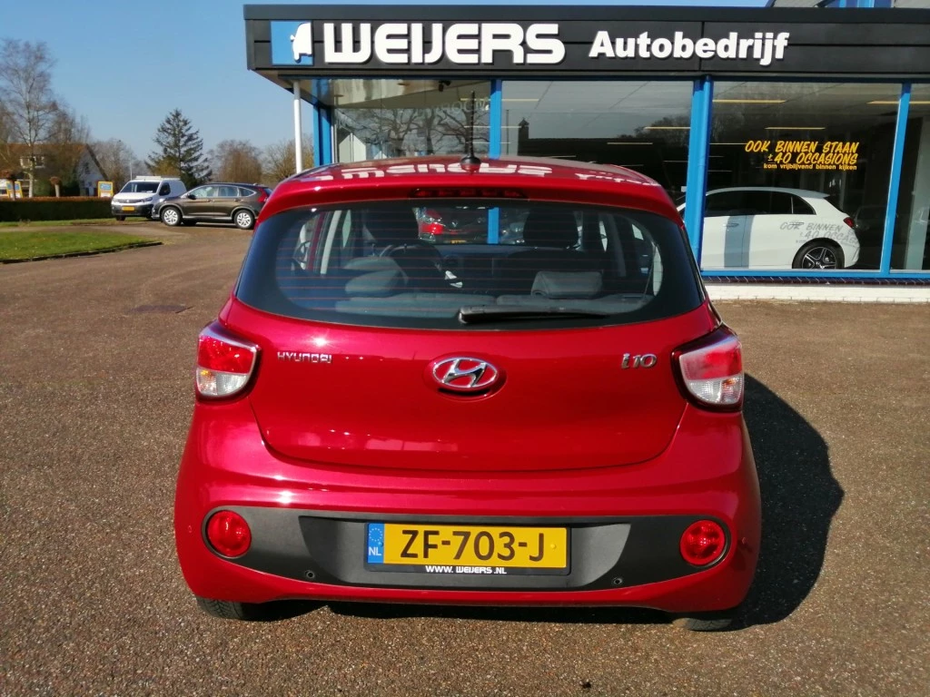 Hoofdafbeelding Hyundai i10