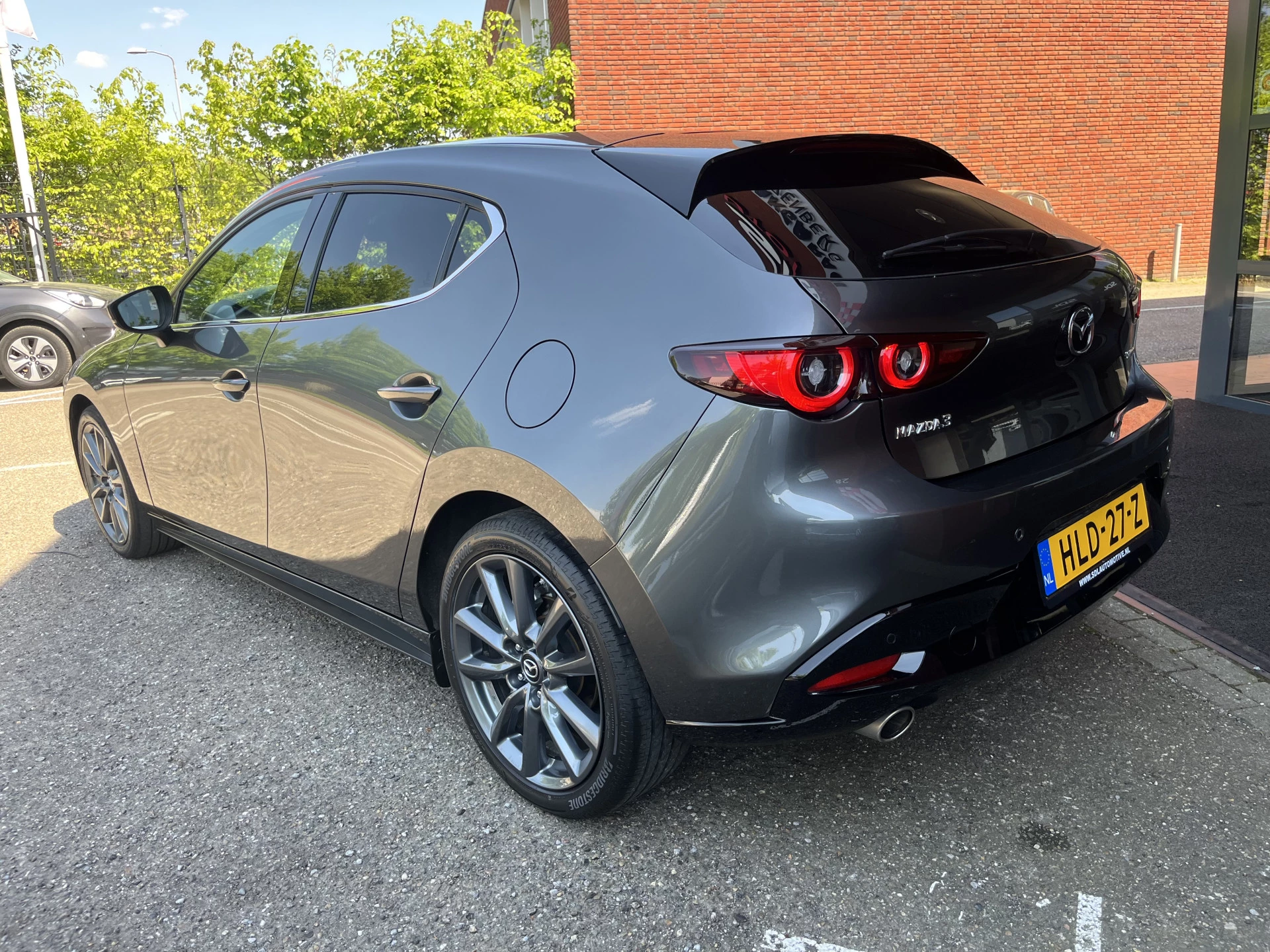Hoofdafbeelding Mazda 3