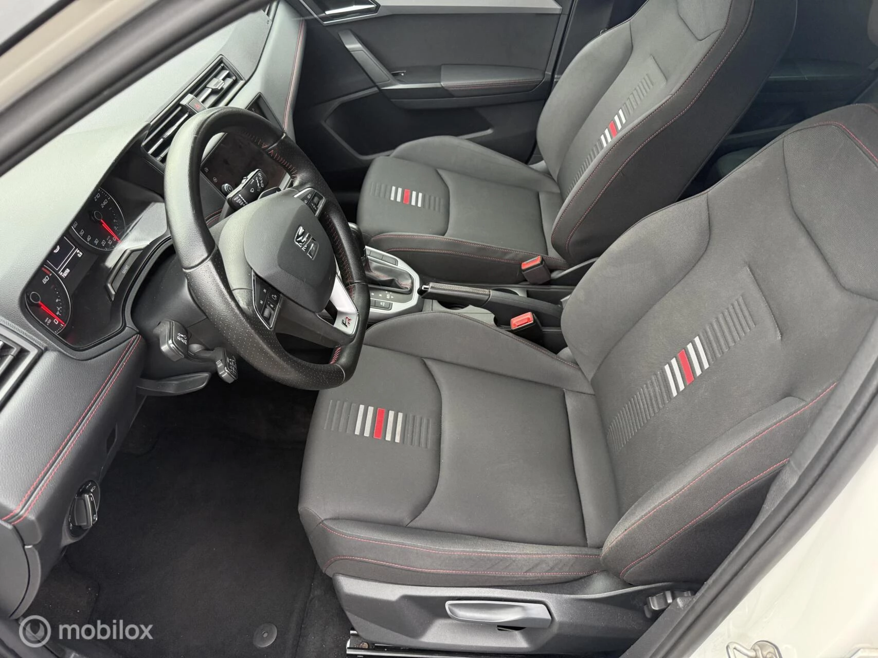 Hoofdafbeelding SEAT Arona