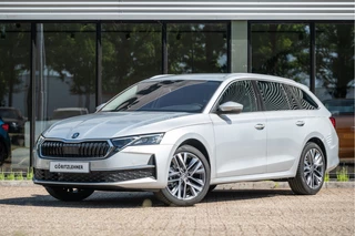 Hoofdafbeelding Škoda Octavia Škoda Octavia Combi 1.5 TSI MHEV Business Edition | Matrix LED | Winterpakket Plus | Travel Assist | Camera | 18"