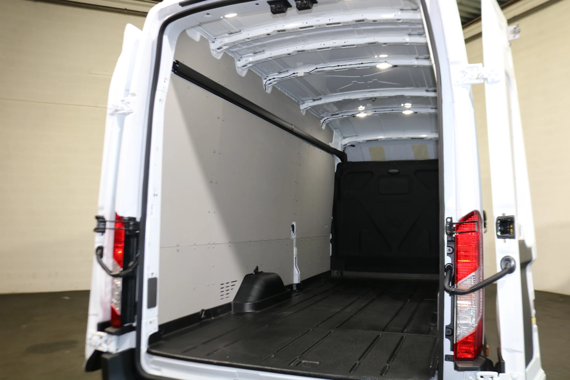 Hoofdafbeelding Ford E-Transit