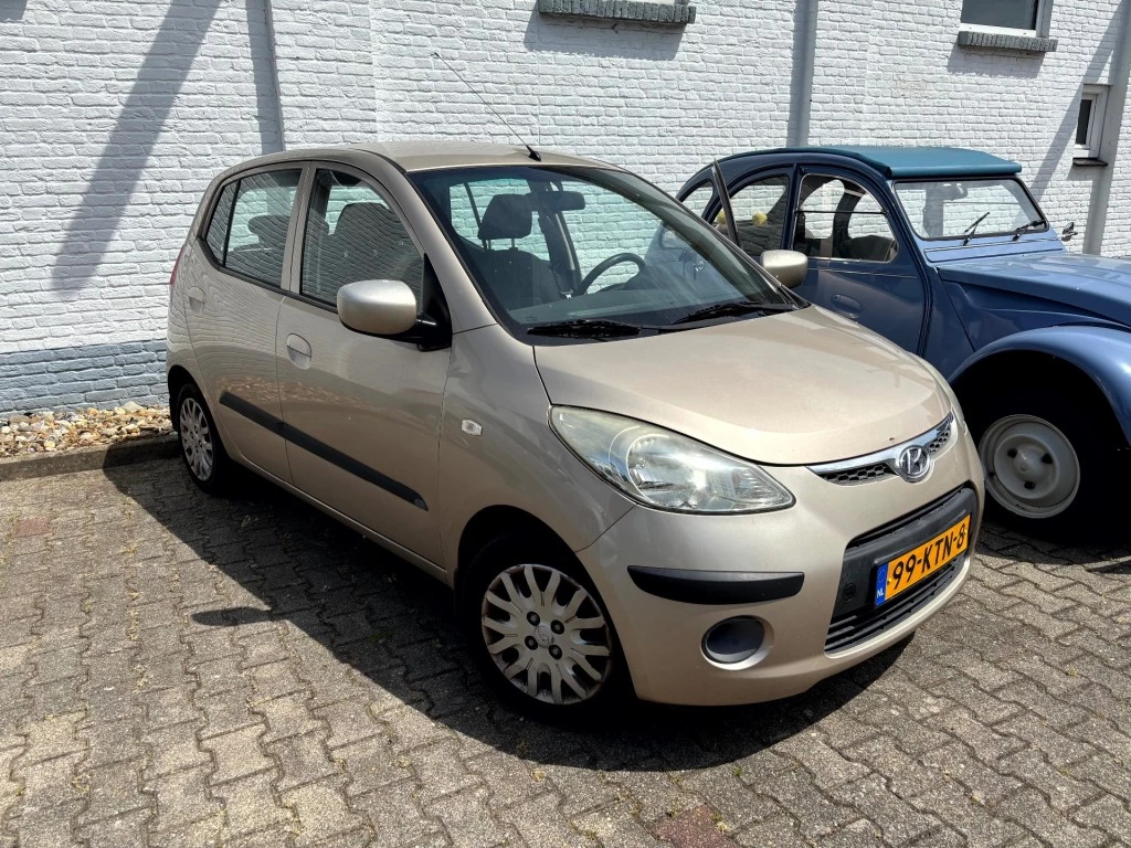 Hoofdafbeelding Hyundai i10