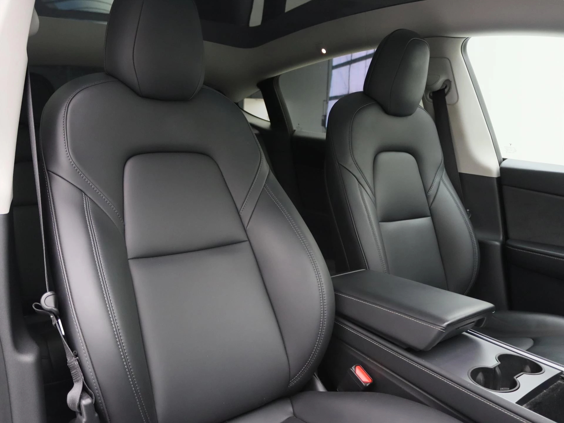 Hoofdafbeelding Tesla Model Y