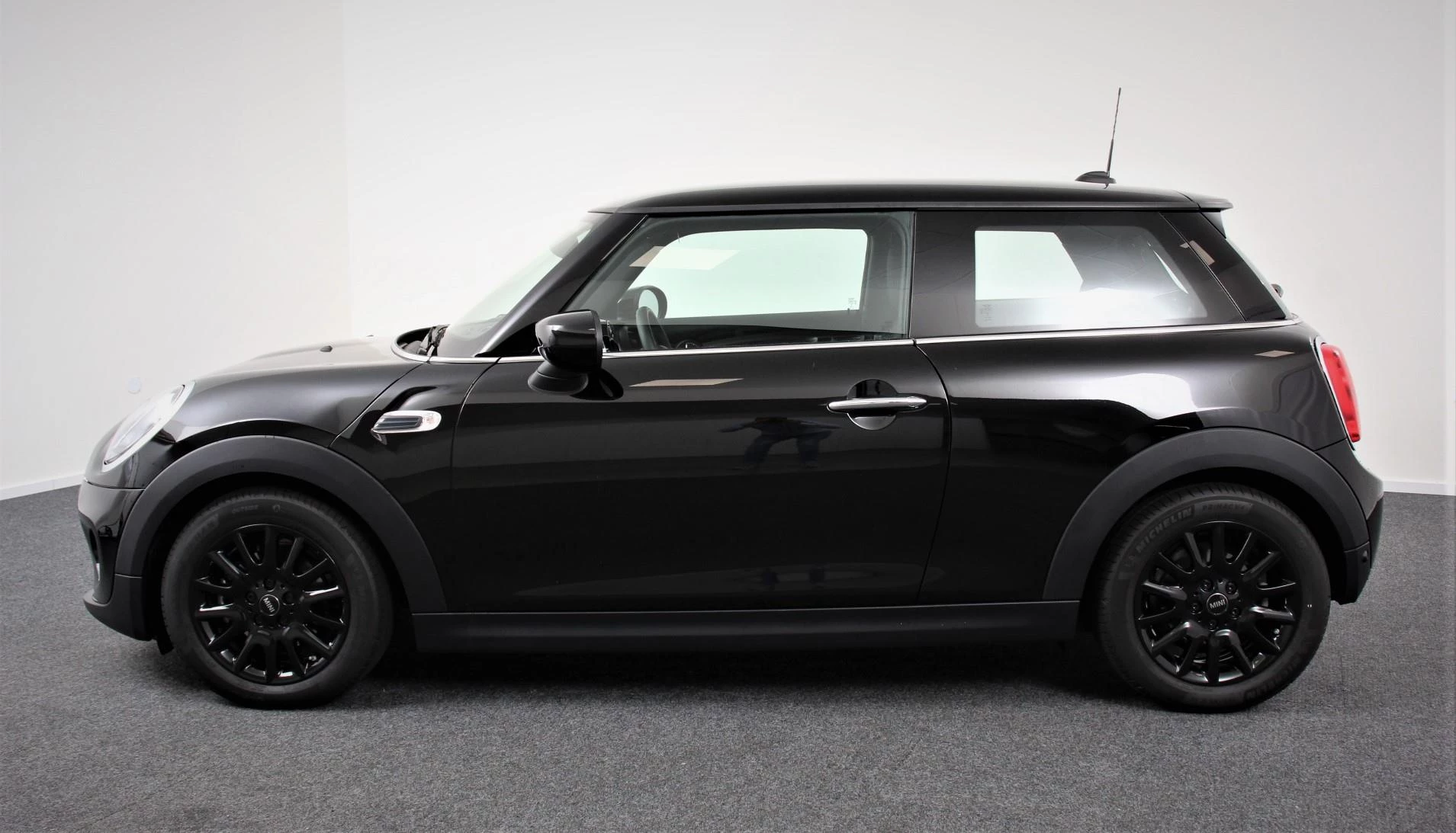 Hoofdafbeelding MINI One