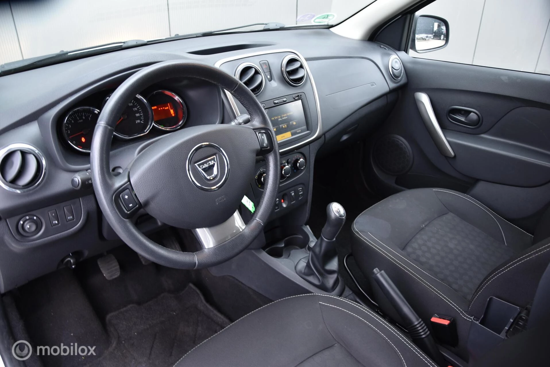 Hoofdafbeelding Dacia Logan