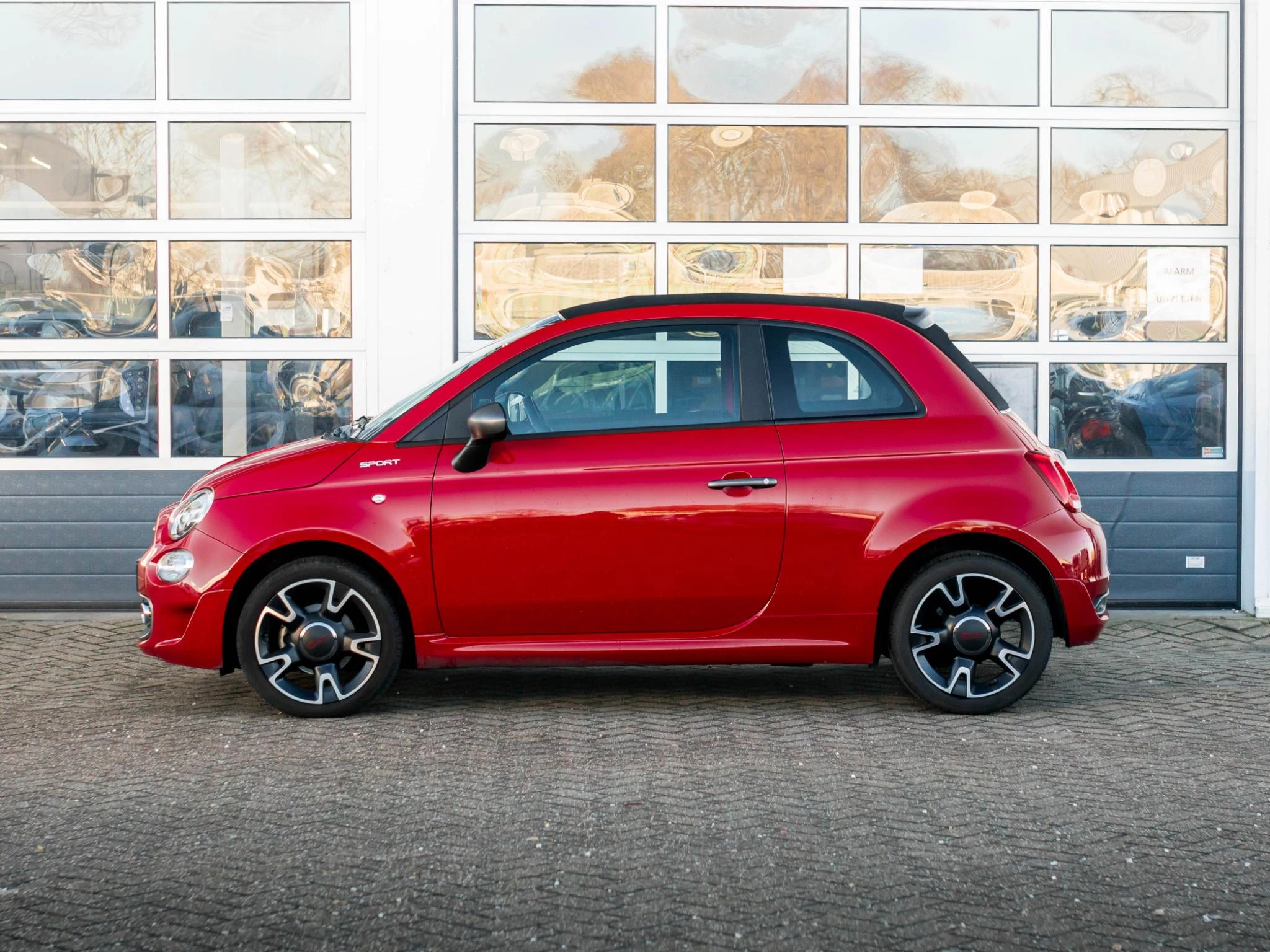 Hoofdafbeelding Fiat 500C