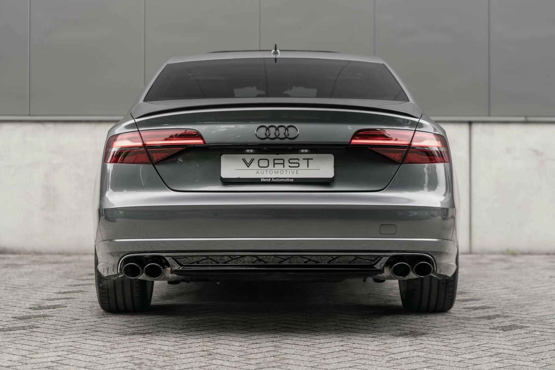Hoofdafbeelding Audi S8