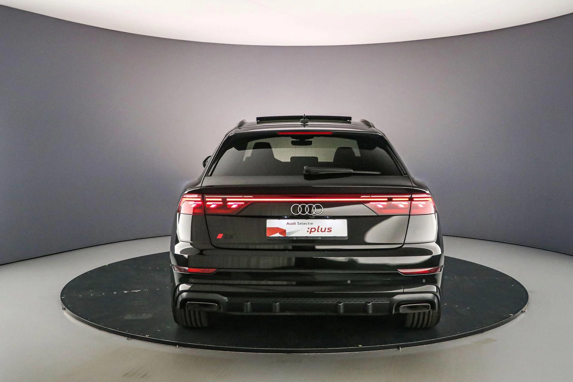 Hoofdafbeelding Audi Q8