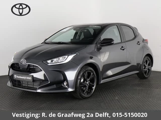 Toyota Yaris 1.5 Hybrid Dynamic Luxury Bi-Tone | Stoelverwarming | Camera | Lichtmetalen velgen |