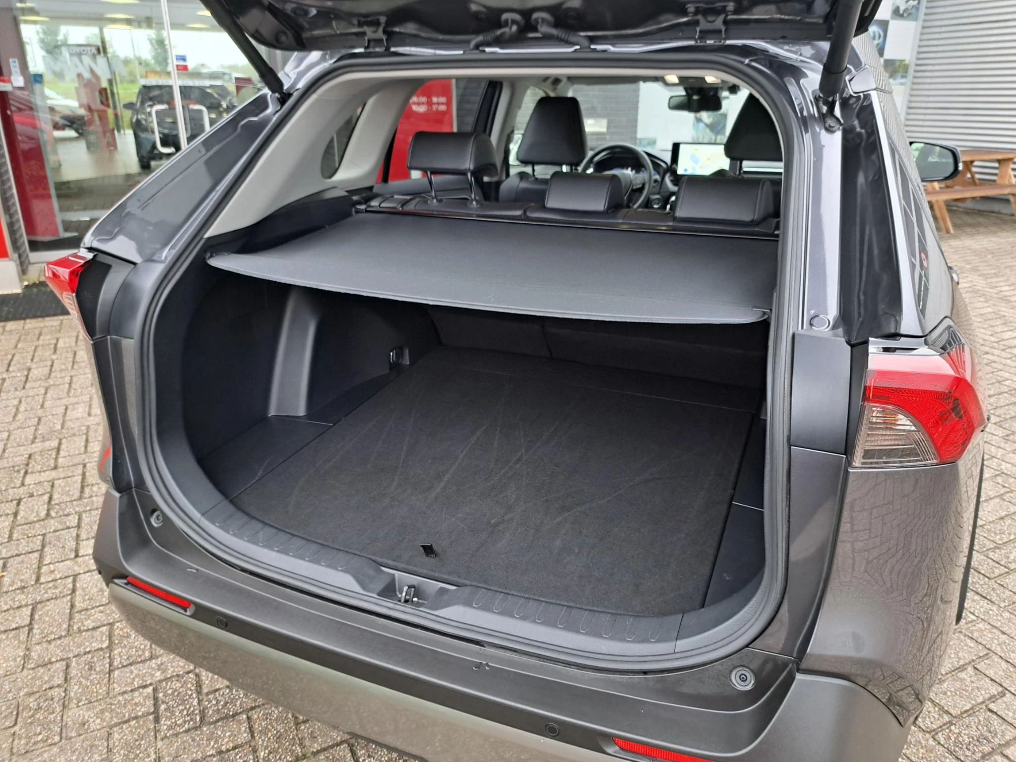 Hoofdafbeelding Toyota RAV4