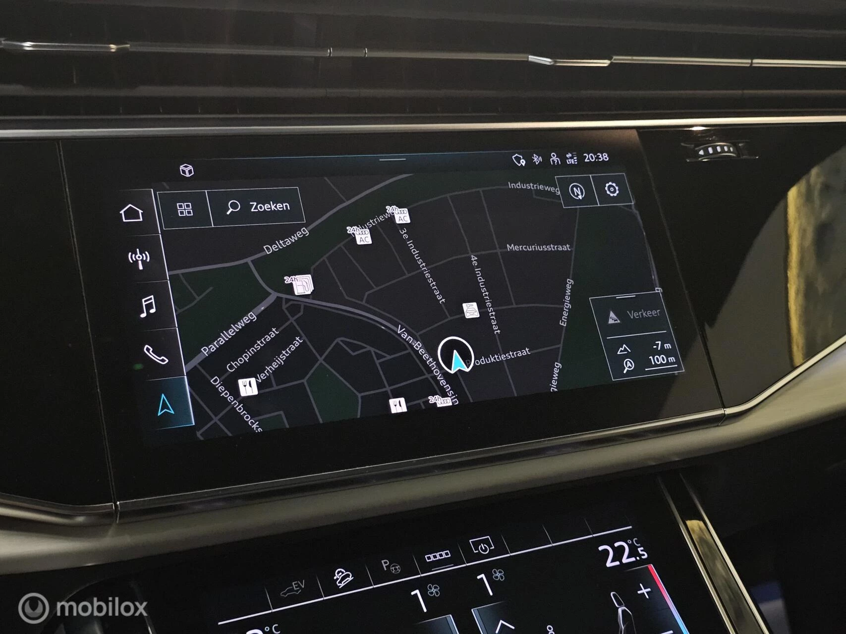 Hoofdafbeelding Audi Q8