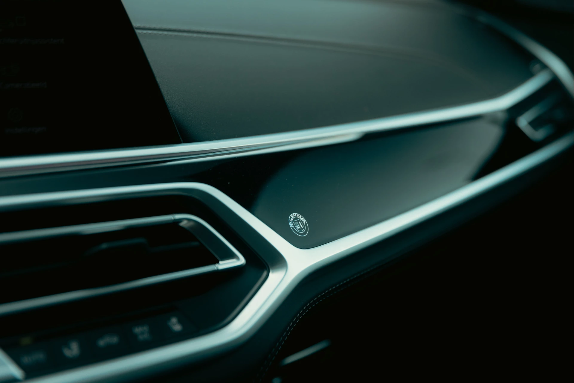 Hoofdafbeelding Alpina XB7