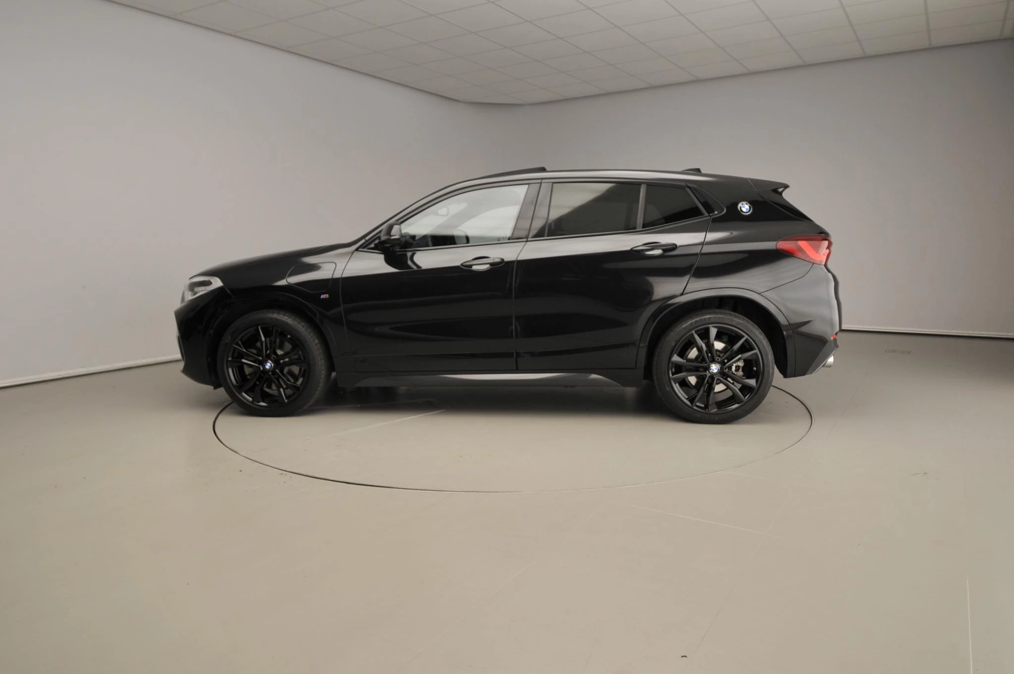 Hoofdafbeelding BMW X2