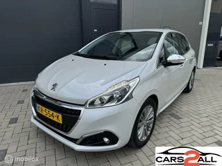 Peugeot 208 1.2 PureTech 2016 Distributieriem vervangen Navi